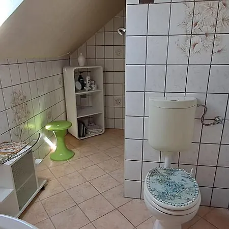 Apartment Gemuetliche Und Grosszuegige In Der Saechsischen Schweiz Mit Garten Neustadt in Sachsen